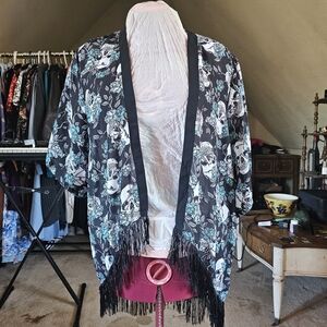 Hot Topic Black and Teal Skull Floral Cape